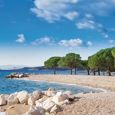 In With Wifi Apartment